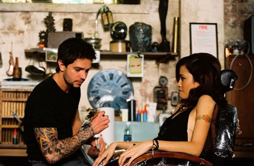 10 Crazy Beauty Treatments People Actually Pay To Do 10