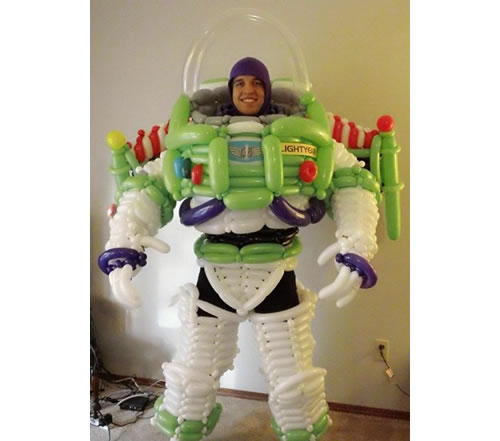 Homemade Buzz Lightyear Costume Created Using Inflated Balloons