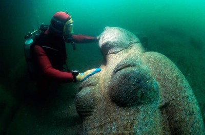 lost egyptian city found under the sea (2)