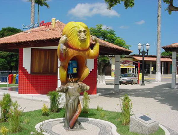 Creative Public Phone Booths From Around The World 14