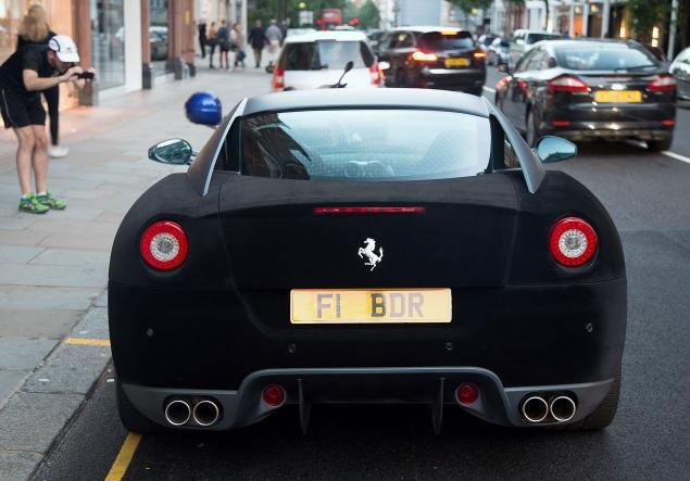Guy Fluffs Up His Ferrari With A Velvet Coat - Cool Or Crazy 2