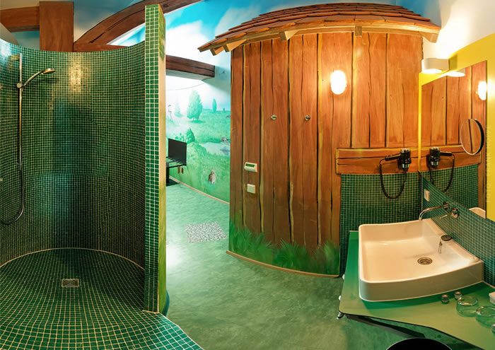 The V8 Hotel In Stuttgart Germany 4