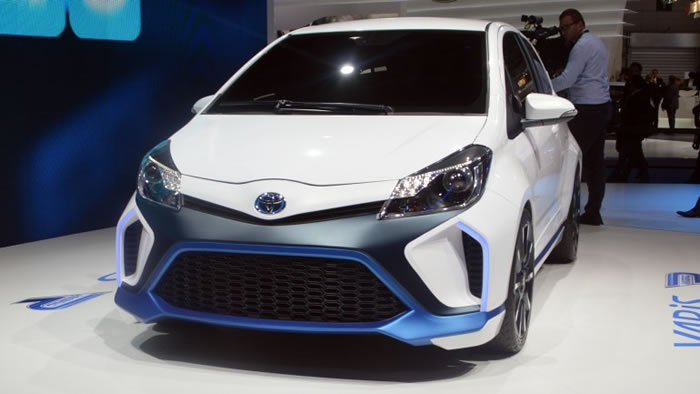 Toyota Yaris Hybrid-R Concept 2