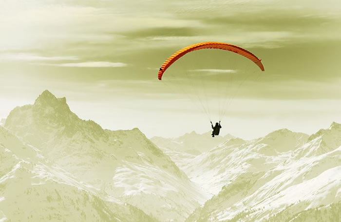 daily adventures - paragliding (1)