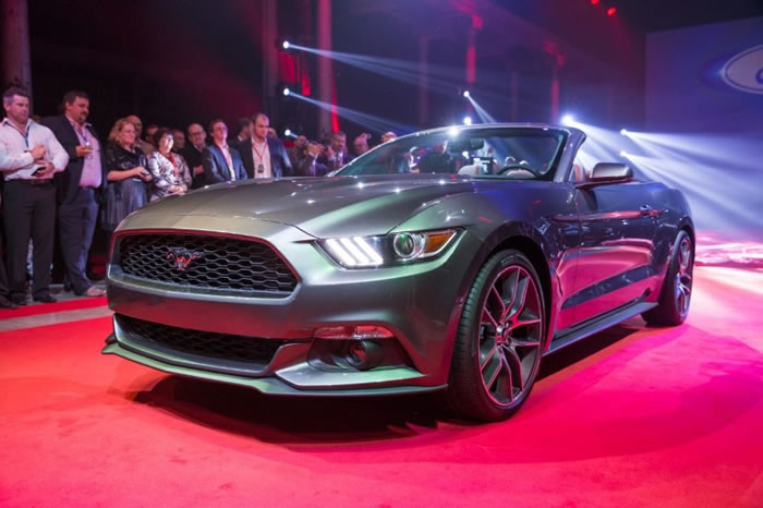 2015fordmustang-21