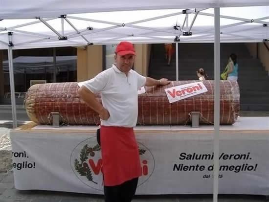 Catering Italian Food The Giant Mortadella Of Bologna (7)